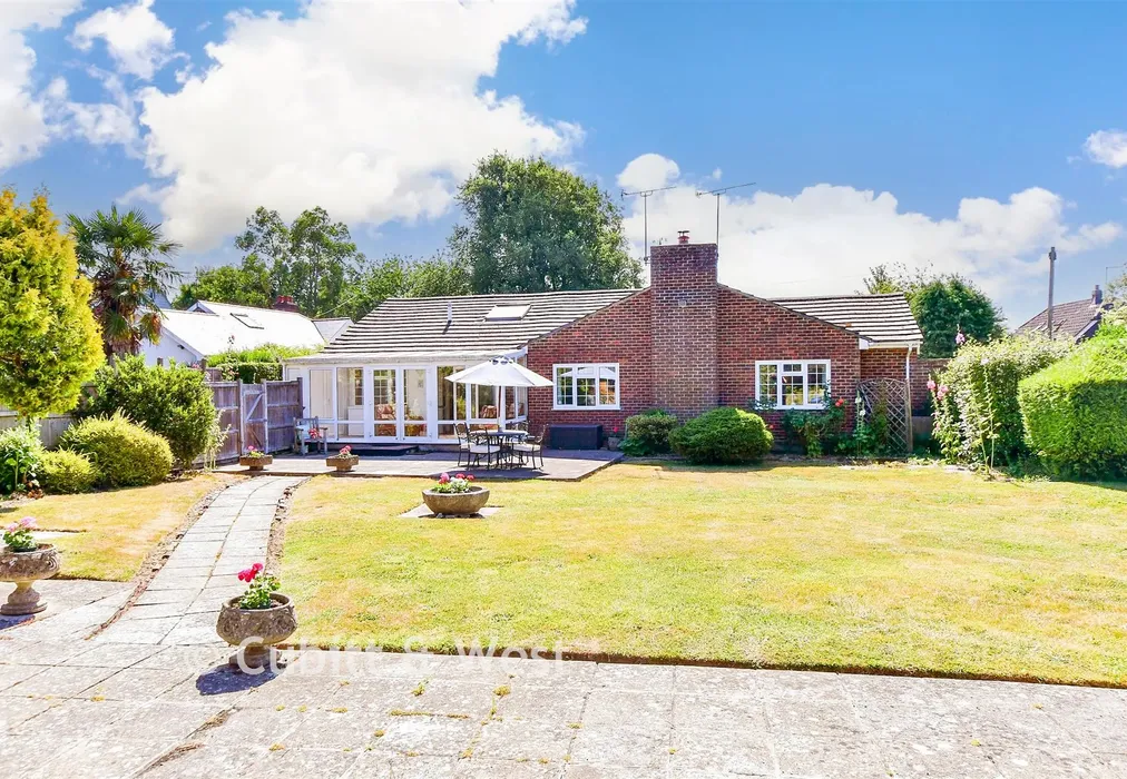 Rear Garden - Duffield Lane, Woodmancote, Hampshire - Wards of Kent