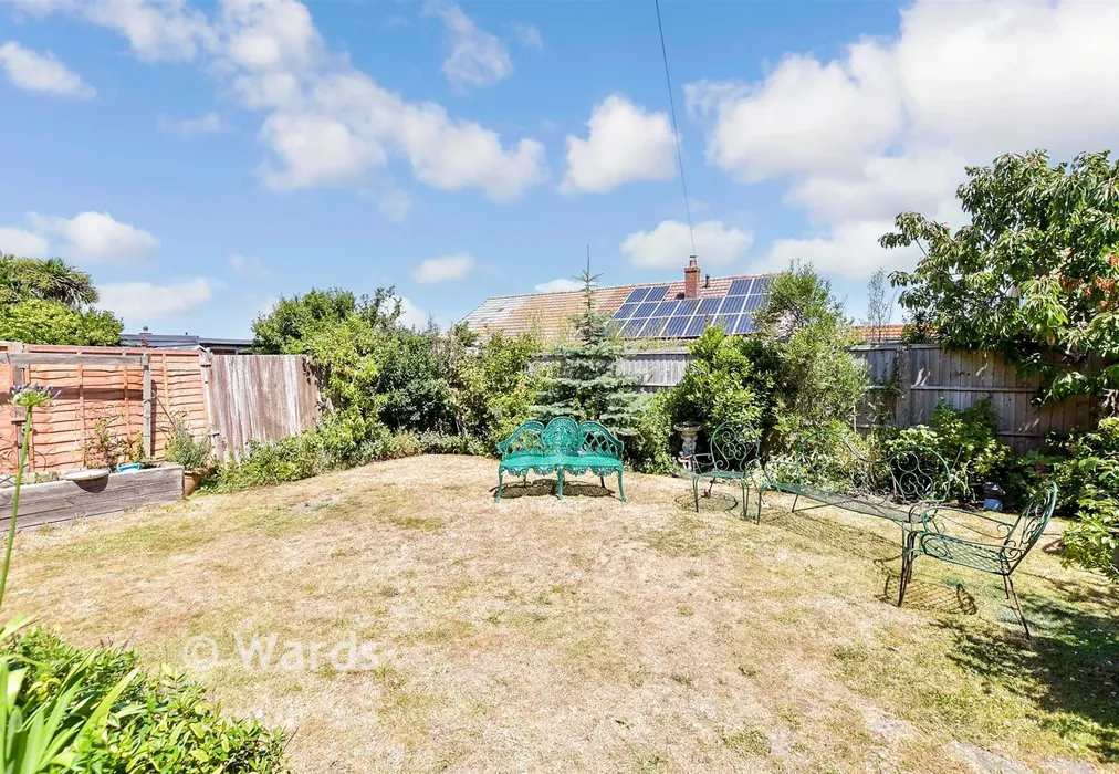 Rear Garden - Livingstone Close, Dymchurch, Romney Marsh, Kent - Wards of Kent