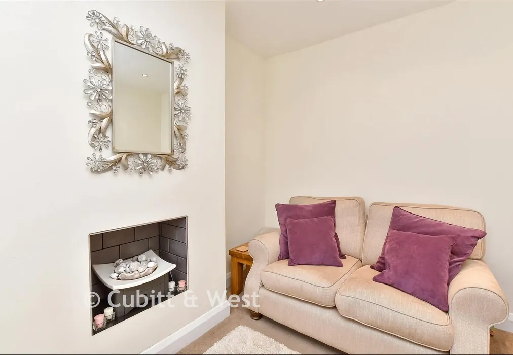 Internal Lifestyle Photograph - Gander Green Lane, Sutton, Surrey - Wards of Kent