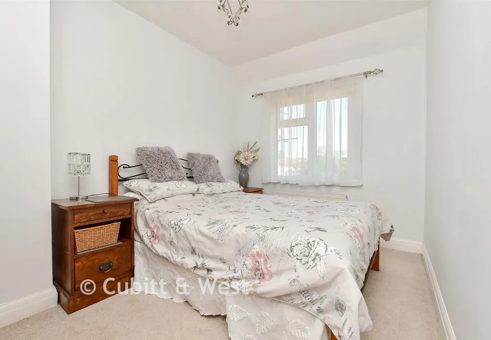 Bedroom 2 - Gander Green Lane, Sutton, Surrey - Wards of Kent