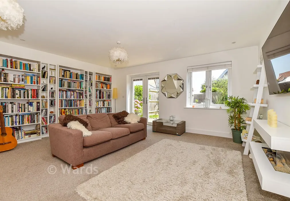 Lounge/Diner - Pearmain Way, New Romney, Kent - Wards of Kent