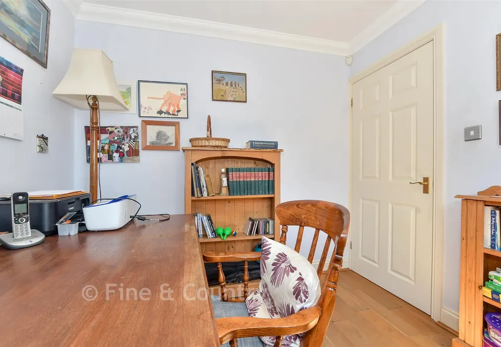 Study - Maidstone Road, Horsmonden, Kent - Wards of Kent