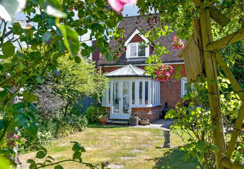 External Lifestyle Photograph - Maidstone Road, Horsmonden, Kent - Wards of Kent