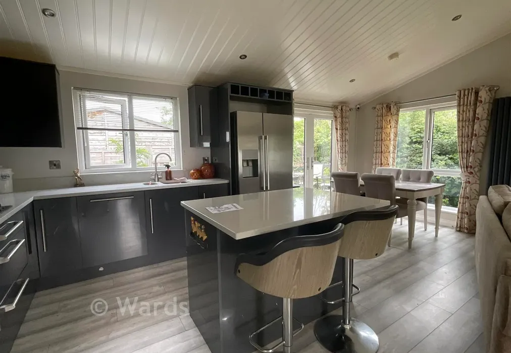 Kitchen Diner - Romney Street, Knatts Valley, Kent - Wards of Kent