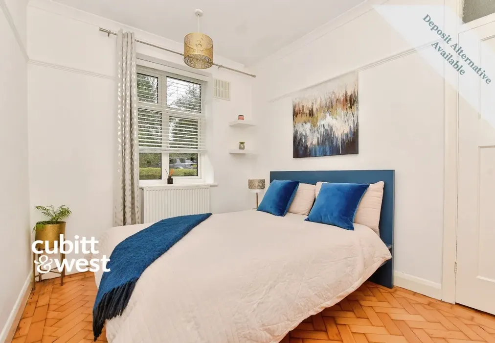 Bedroom - Carshalton Road Sutton SM1 - Wards of Kent