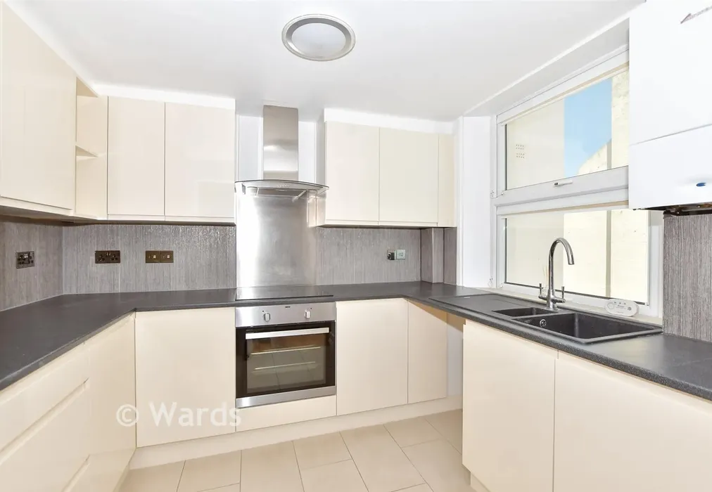 Kitchen - Marine Parade, Folkestone, Kent - Wards of Kent
