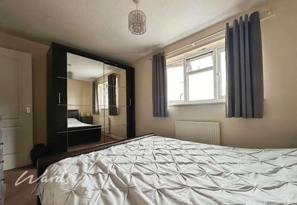 Bedroom 1 - Longham Copse Downswood Maidstone ME15 8TW - Wards of Kent