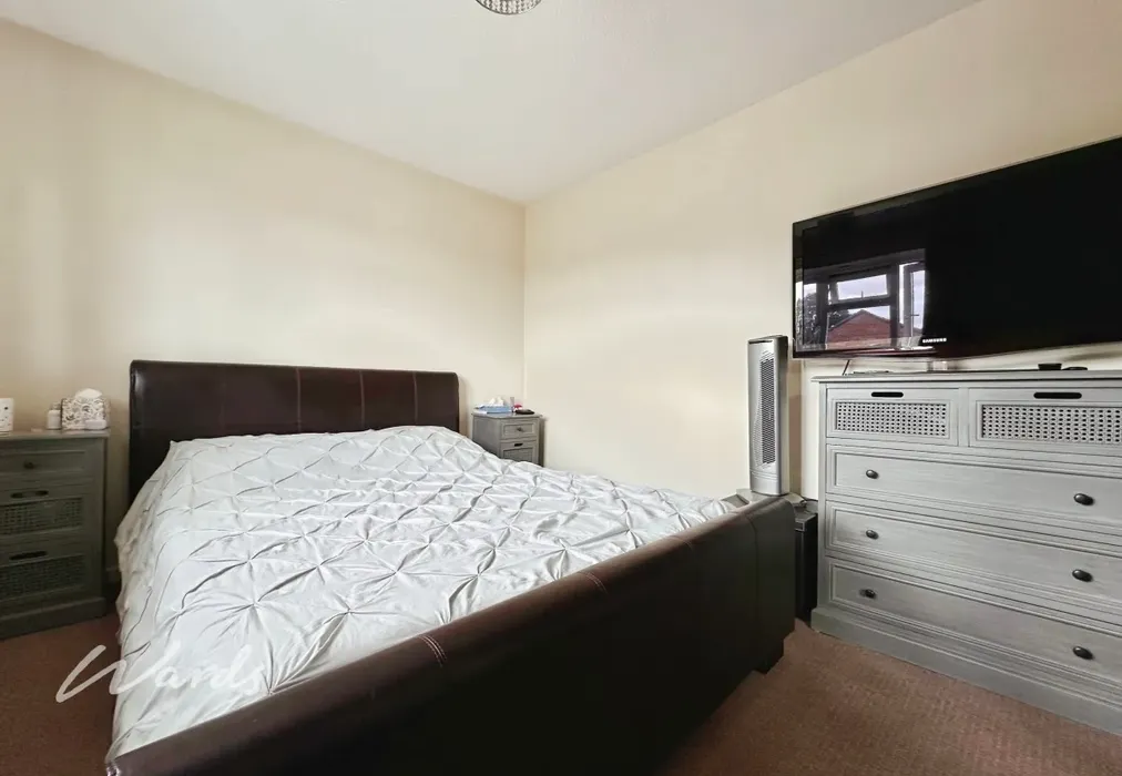 Bedroom 1 - Longham Copse Downswood Maidstone ME15 8TW - Wards of Kent