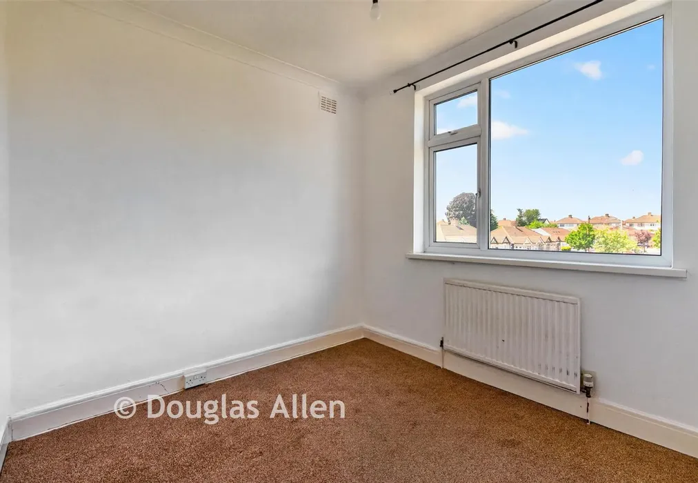 Bedroom 3 - Crystal Avenue, Hornchurch, Essex - Wards of Kent