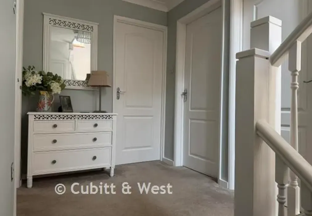 Landing - Christy Road, Biggin Hill, Kent - Wards of Kent