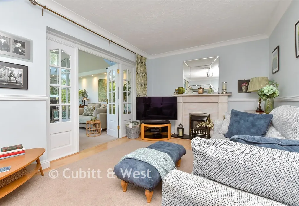 Living Room - Christy Road, Biggin Hill, Kent - Wards of Kent