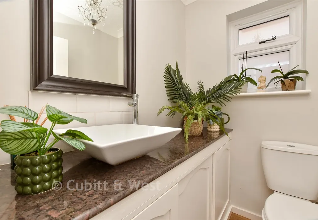 Cloakroom - Christy Road, Biggin Hill, Kent - Wards of Kent