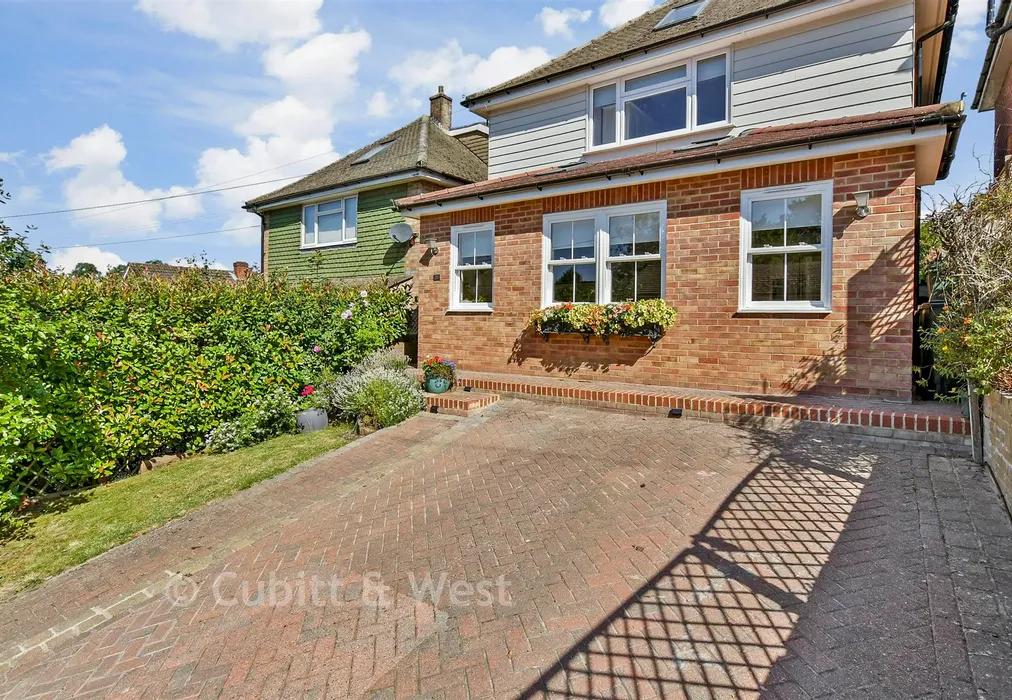 Driveway/Parking - Christy Road, Biggin Hill, Kent - Wards of Kent