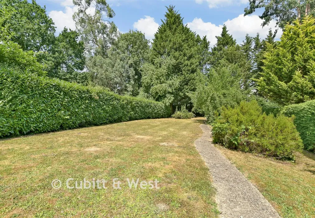 Rear Garden - Carlton Road, Redhill, Surrey - Wards of Kent