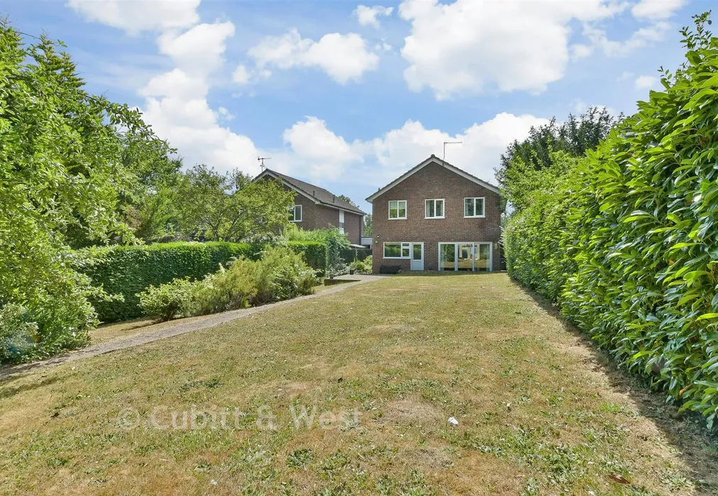 Rear Garden - Carlton Road, Redhill, Surrey - Wards of Kent