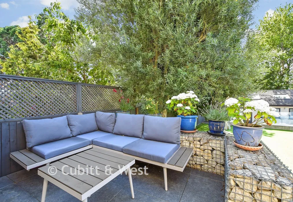 Patio / Decking - Morley Road, Sutton, Surrey - Wards of Kent