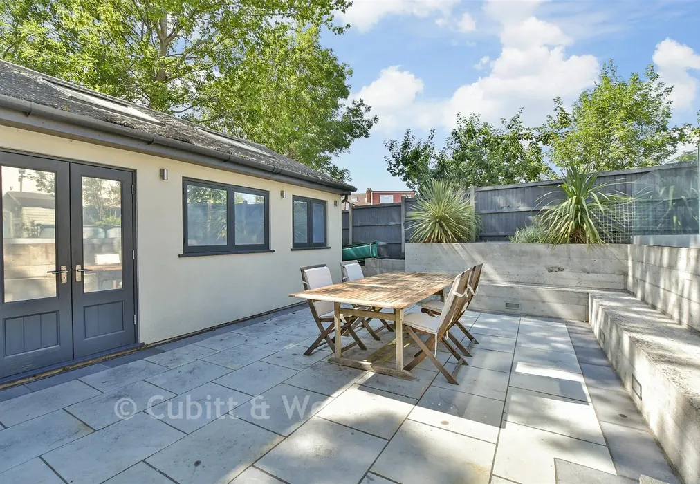 Patio / Decking - Morley Road, Sutton, Surrey - Wards of Kent