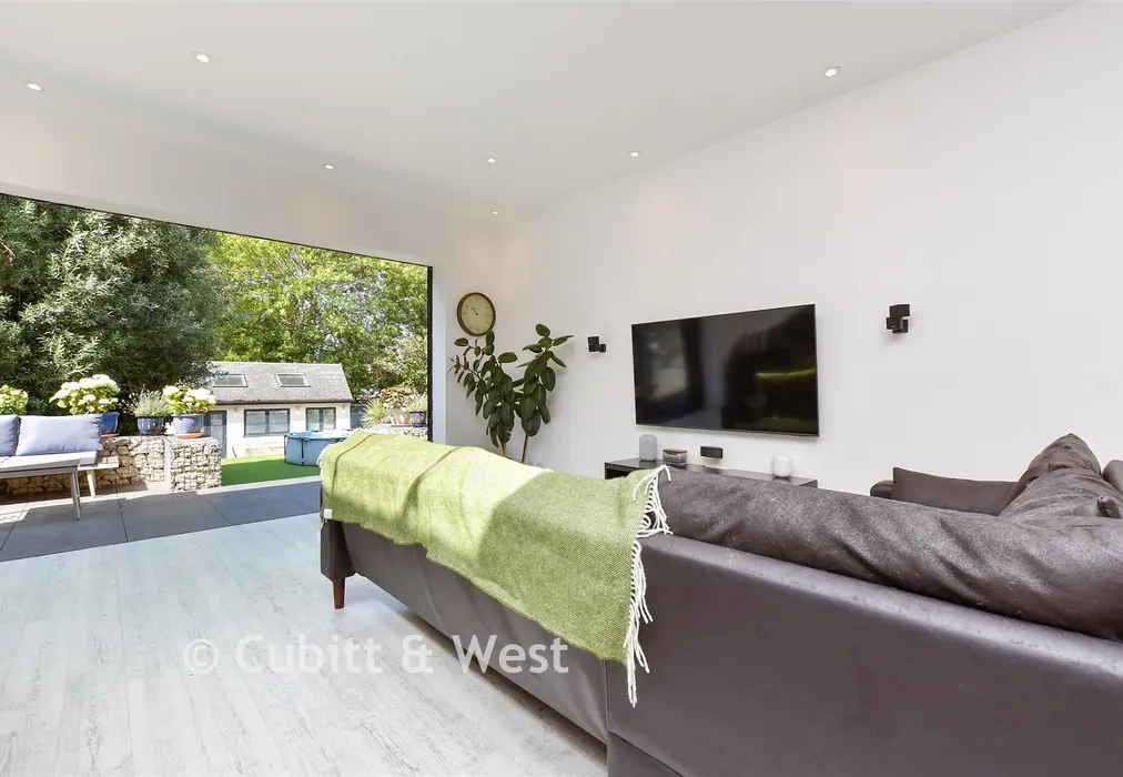 Kitchen / Diner / Family Room - Morley Road, Sutton, Surrey - Wards of Kent