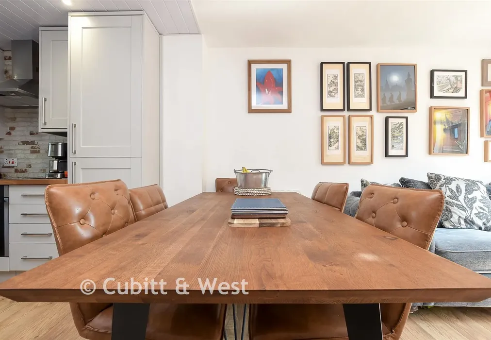 Kitchen Lounge/Diner - Carlton Tye, Horley, Surrey - Wards of Kent