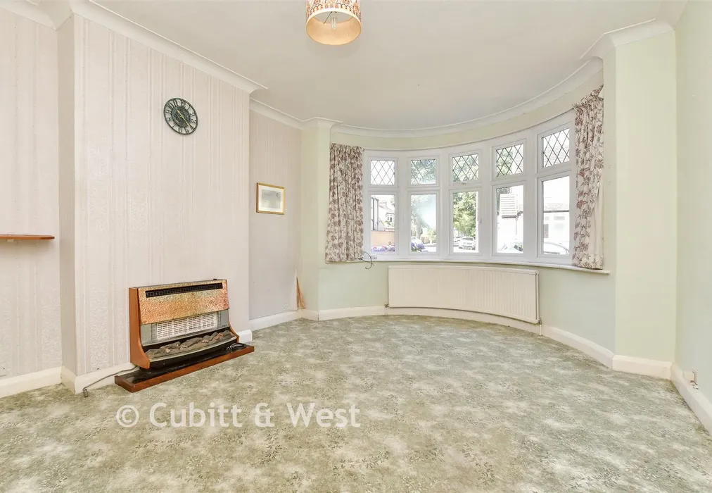 Lounge - Demesne Road, Wallington, Surrey - Wards of Kent