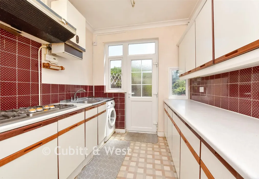 Kitchen - Demesne Road, Wallington, Surrey - Wards of Kent