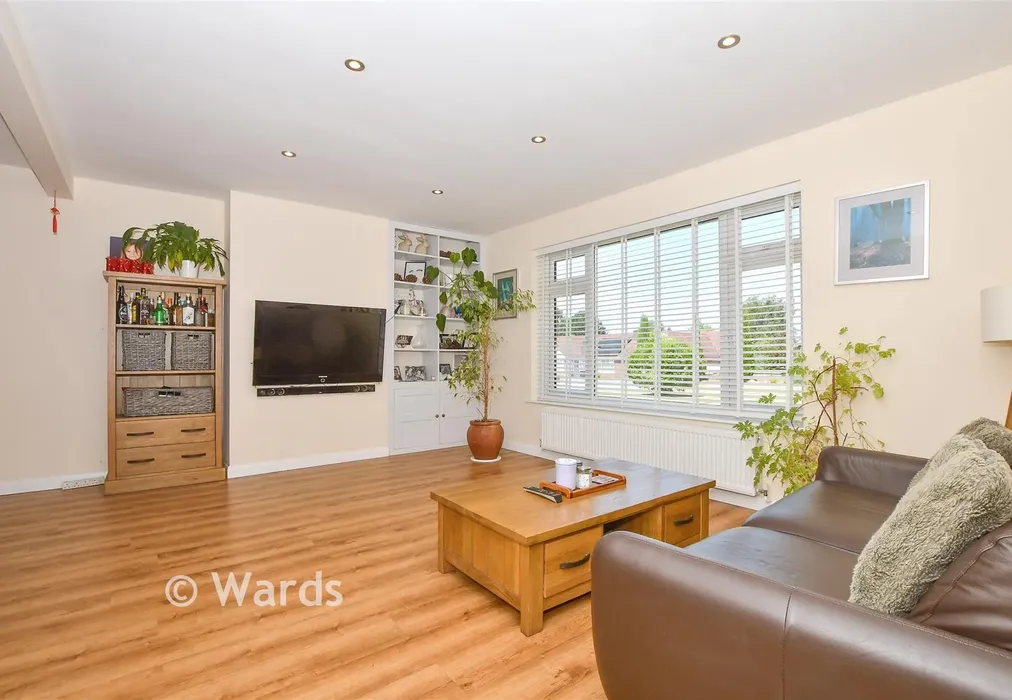 Lounge - Valley Drive, Loose, Maidstone, Kent - Wards of Kent