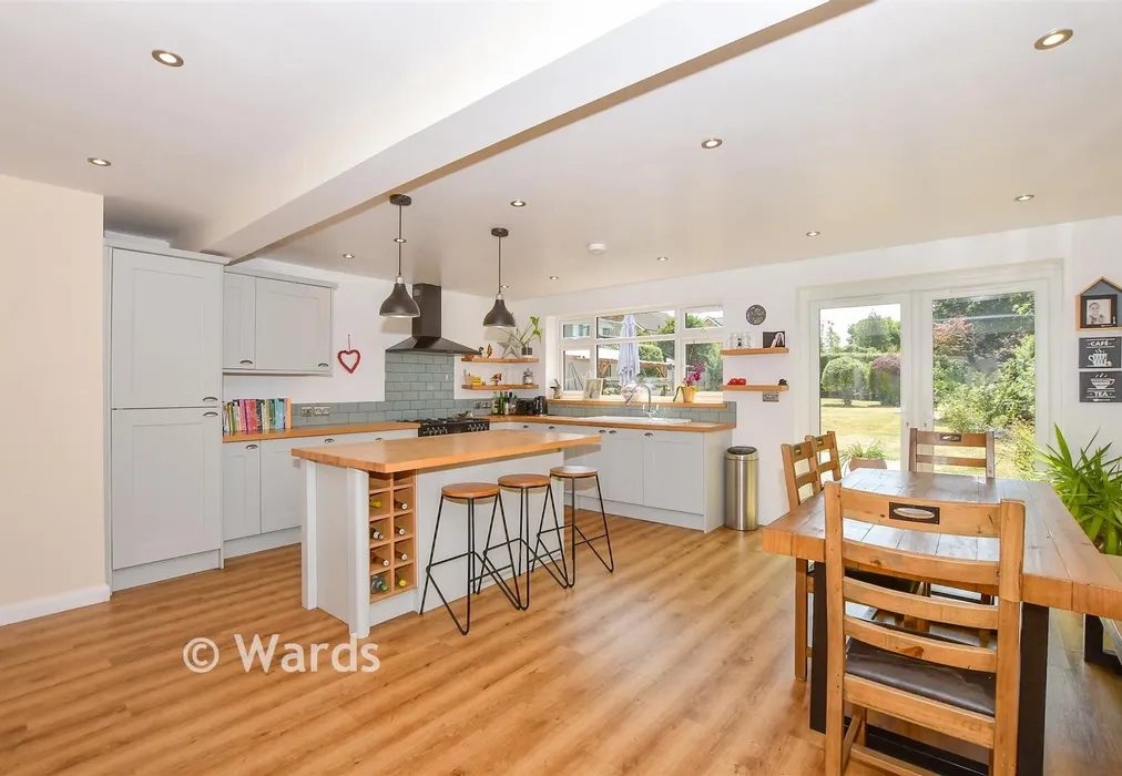 Kitchen/Diner - Valley Drive, Loose, Maidstone, Kent - Wards of Kent