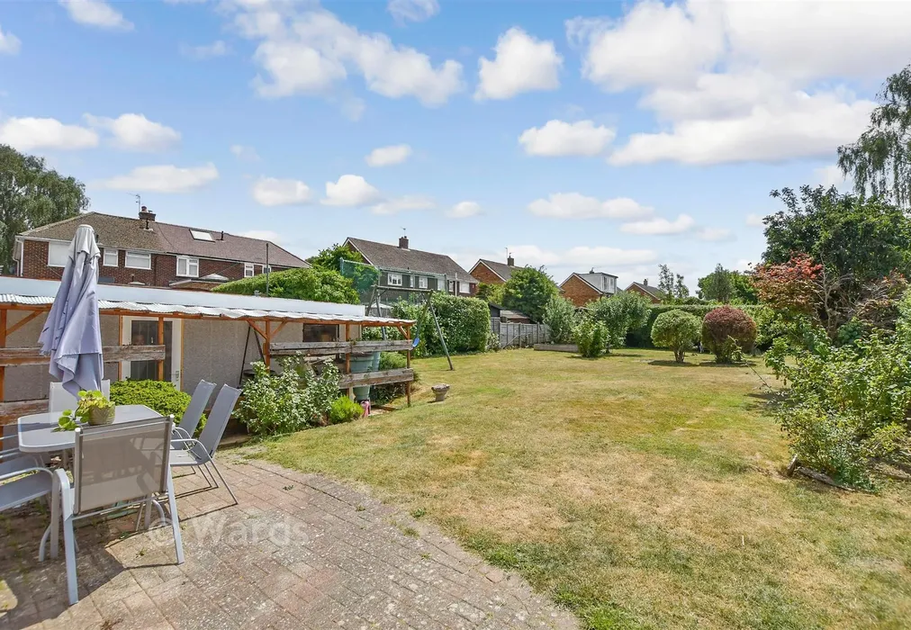 Rear Garden - Valley Drive, Loose, Maidstone, Kent - Wards of Kent