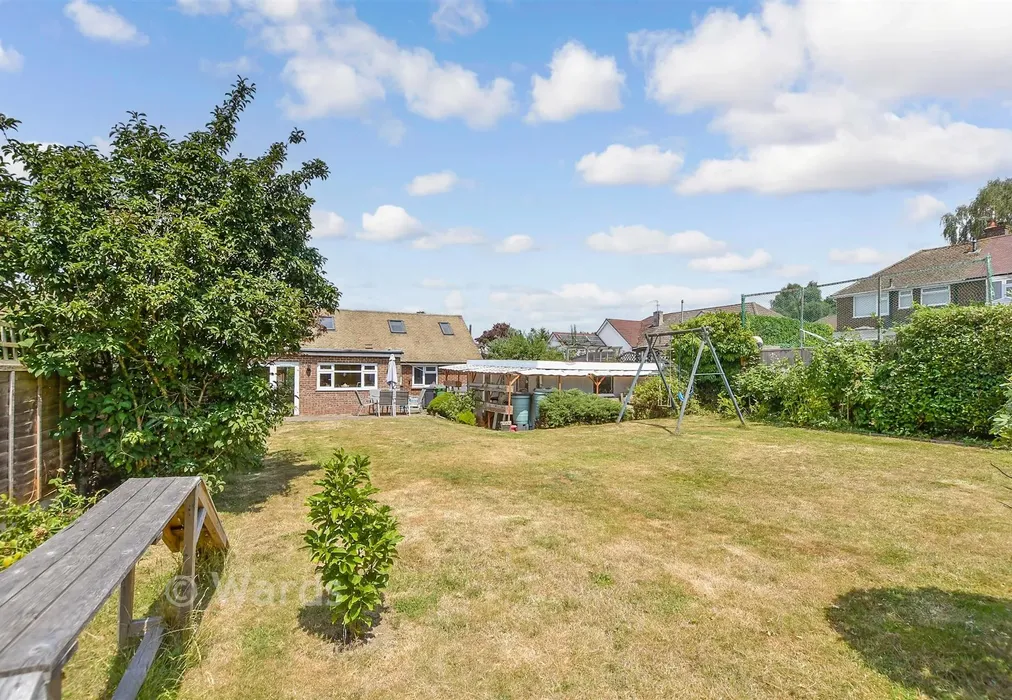 Rear Garden - Valley Drive, Loose, Maidstone, Kent - Wards of Kent