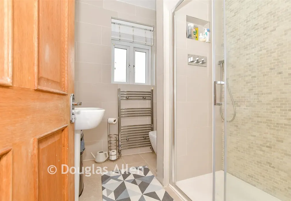 Shower Room - Jewel Road, Walthamstow - Wards of Kent