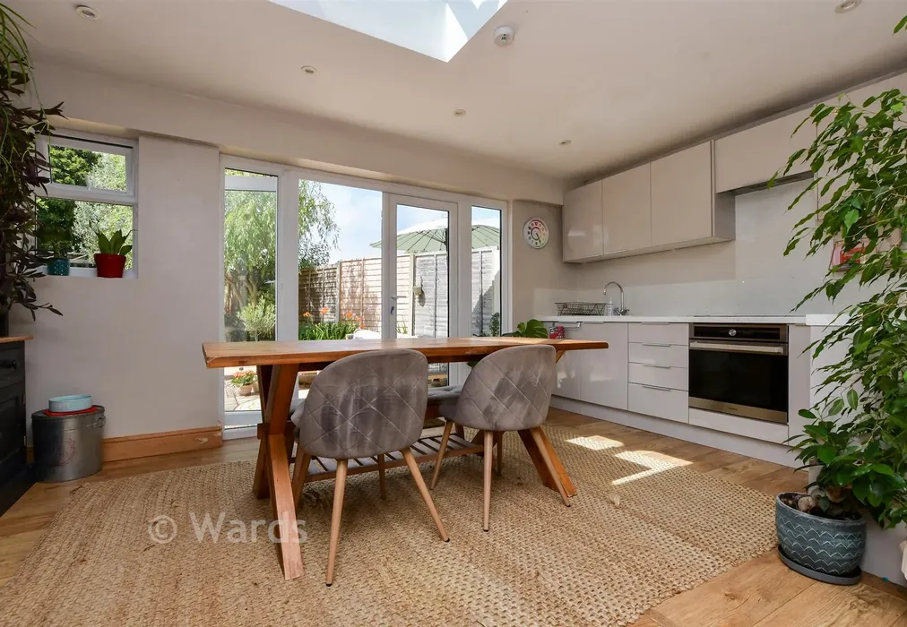 Kitchen/Diner - Northwood Road, Broadstairs, Kent - Wards of Kent