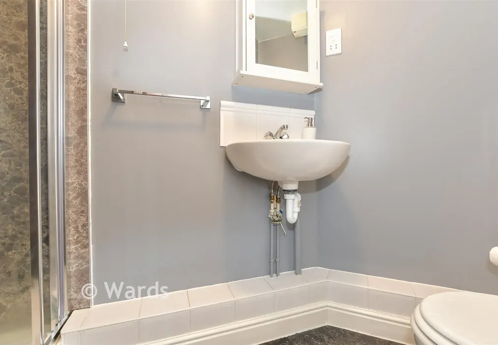 En-Suite Shower Room - Riverbank Way, Ashford, Kent - Wards of Kent