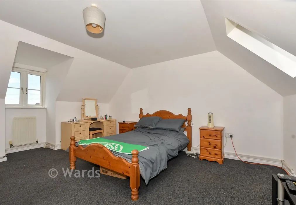 Bedroom 2 - Barley Way, Ashford, Kent - Wards of Kent