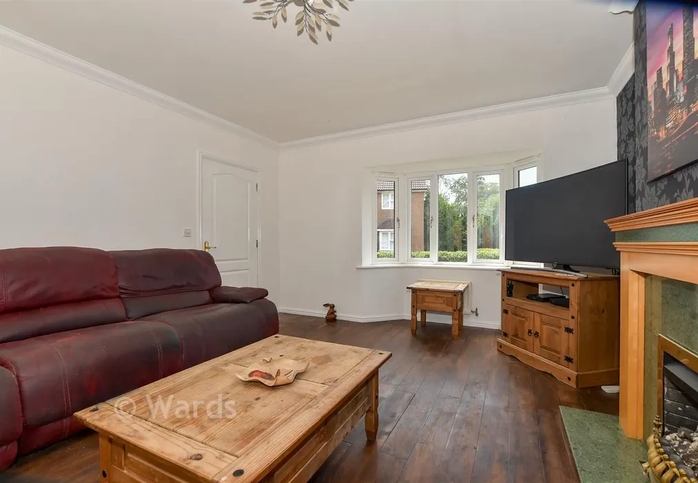 Lounge - Barley Way, Ashford, Kent - Wards of Kent