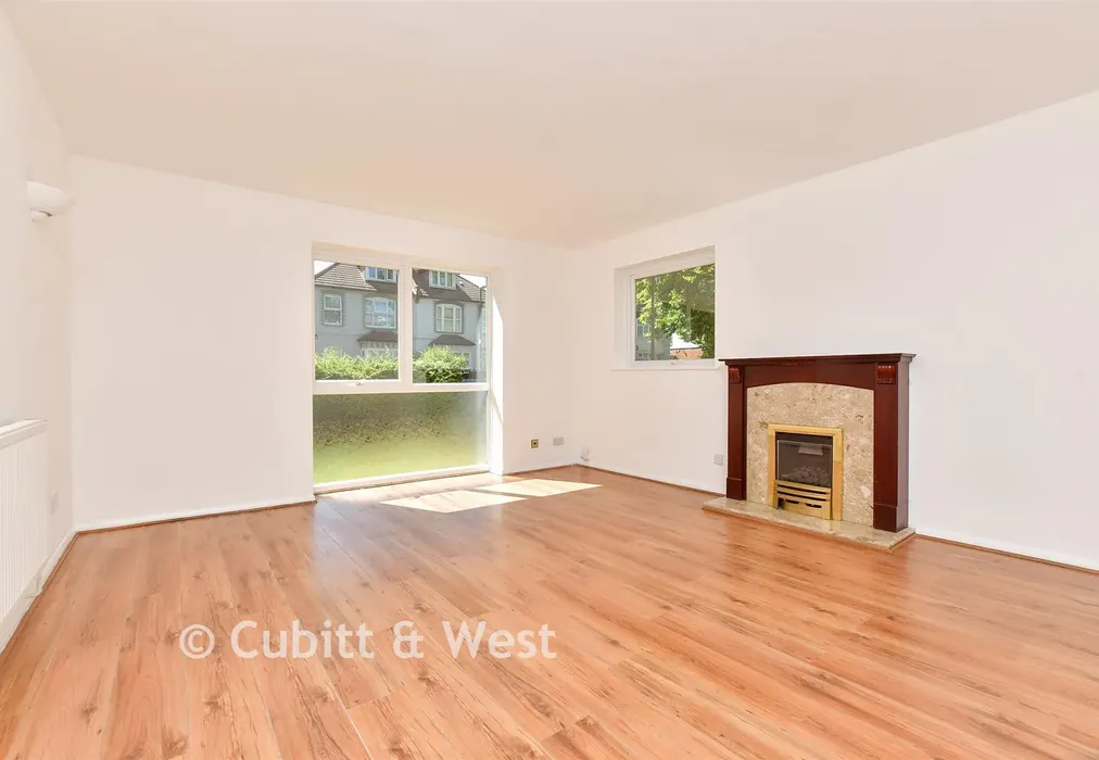 Lounge - St. James Road, Sutton, Surrey - Wards of Kent
