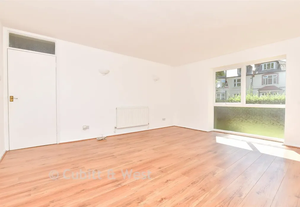 Lounge - St. James Road, Sutton, Surrey - Wards of Kent