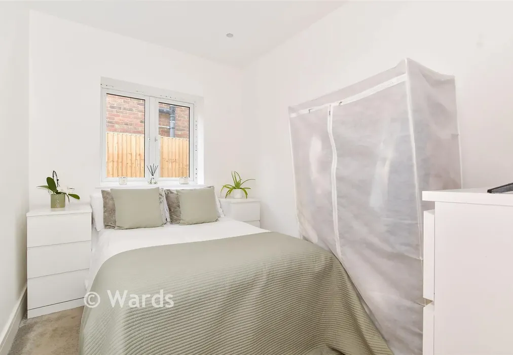 Bedroom 2 - Heath Road, Boughton Monchelsea, Maidstone, Kent - Wards of Kent