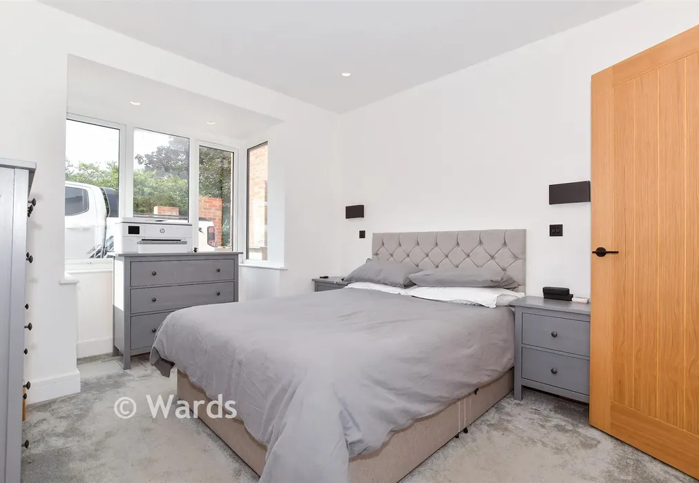 Bedroom 1 - Heath Road, Boughton Monchelsea, Maidstone, Kent - Wards of Kent