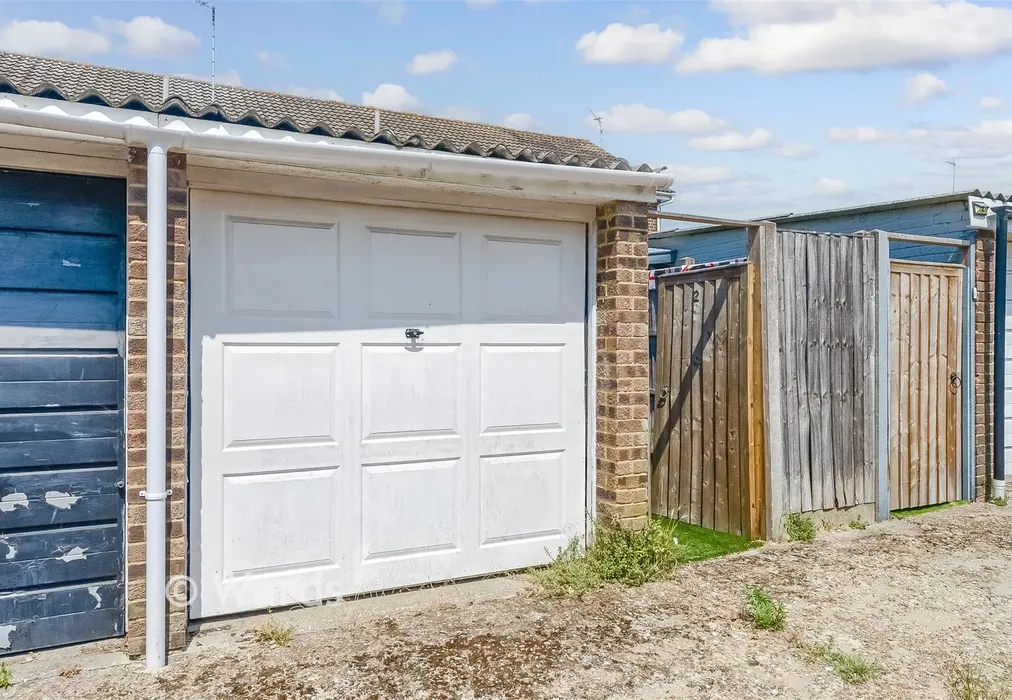 Garage - Treetops Close, London - Wards of Kent