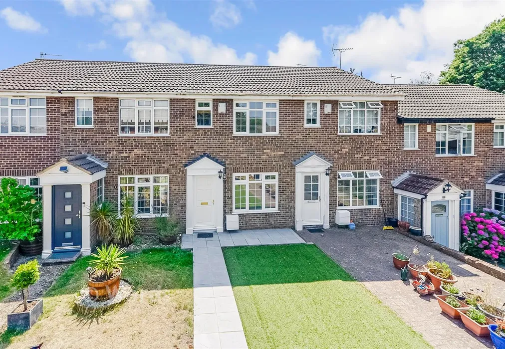 External (Web) - Treetops Close, London - Wards of Kent
