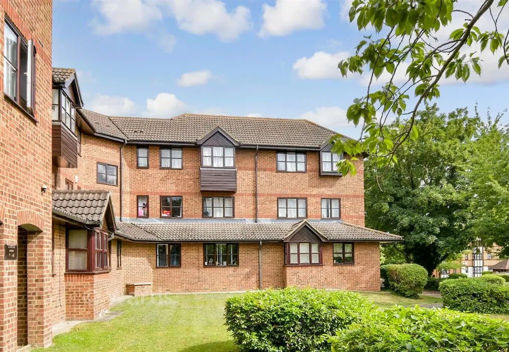 External W - Clifton Walk, Dartford, Kent - Wards of Kent