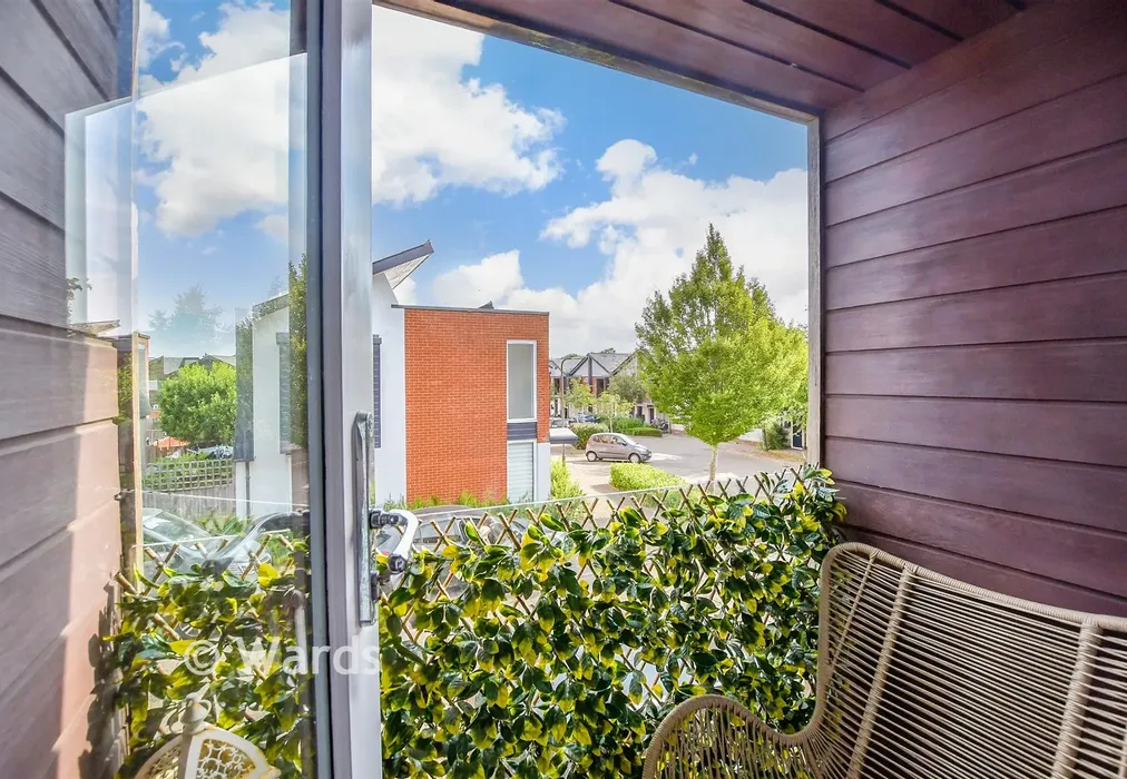 Balcony / Terrace - Duke Of York Way, Coxheath, Maidstone, Kent - Wards of Kent