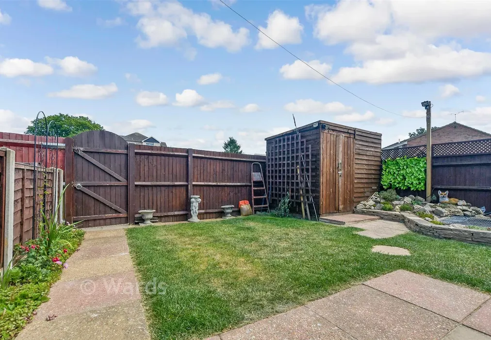 Rear Garden - Grasmere Road, Kennington, Ashford, Kent - Wards of Kent