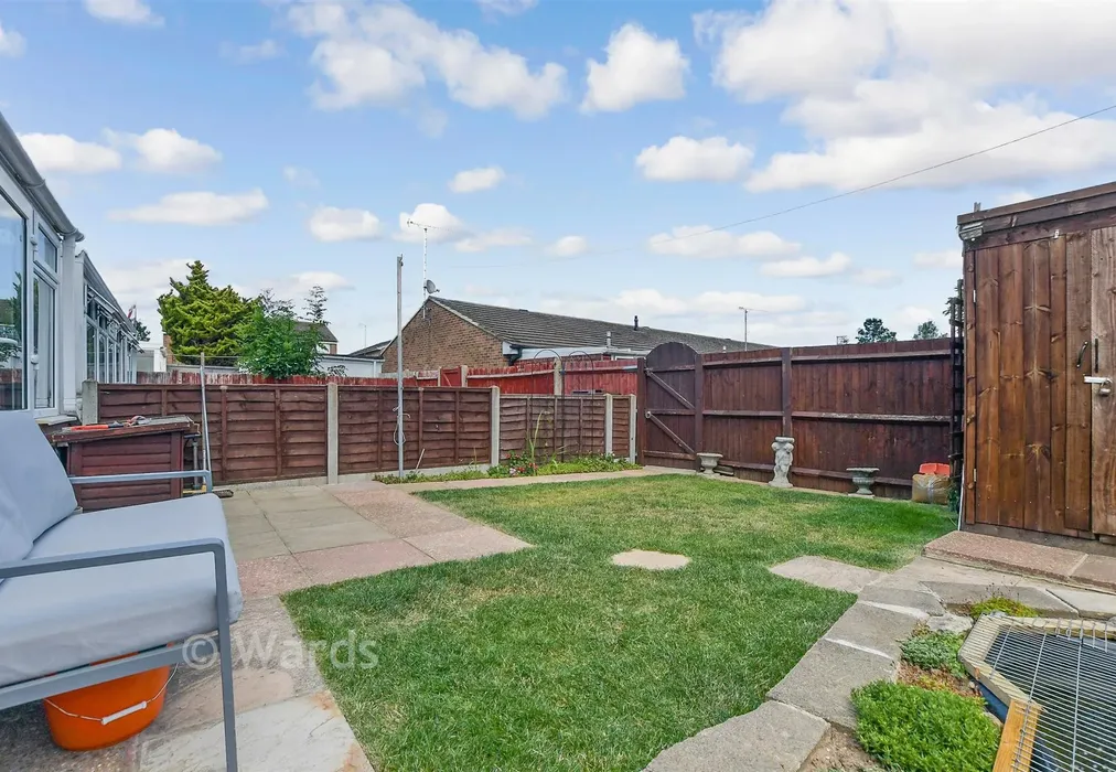 Rear Garden - Grasmere Road, Kennington, Ashford, Kent - Wards of Kent