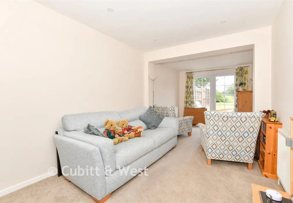 Family Room/ Bedroom 2 - Greenfields Way, Horsham, West Sussex - Wards of Kent