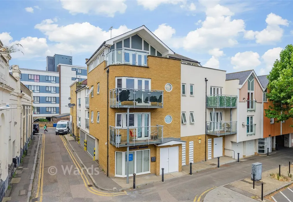 External (Web) - South Street, Gravesend, Kent - Wards of Kent