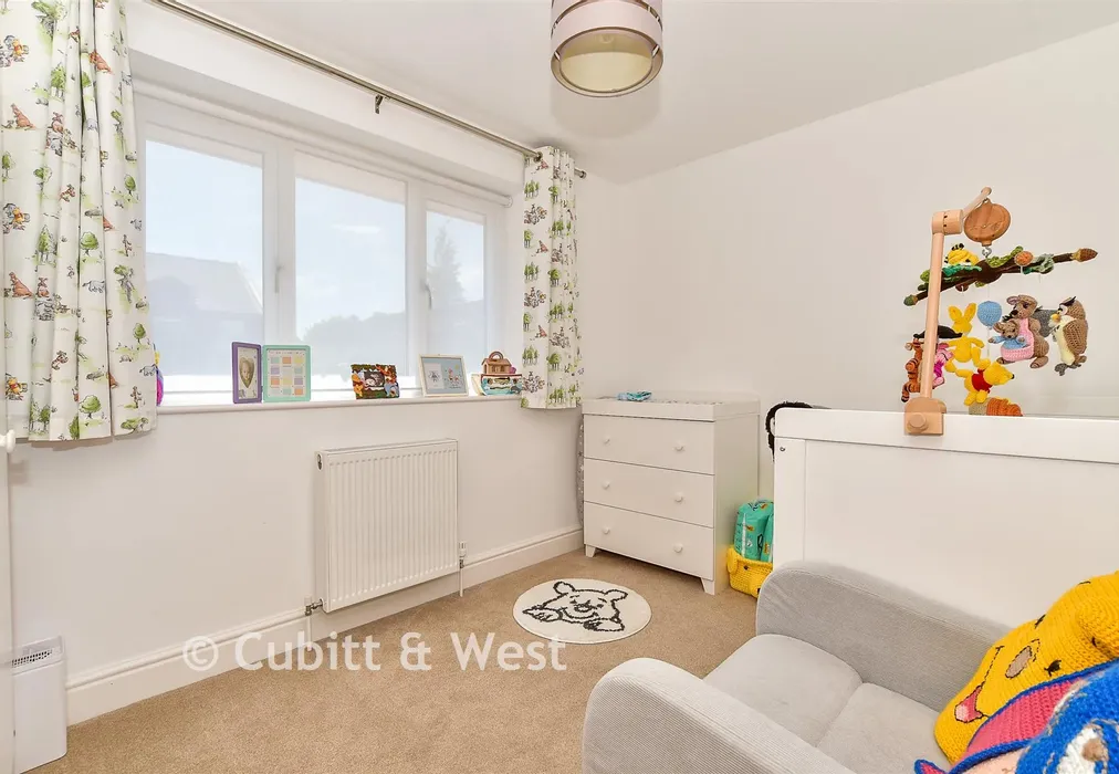 Bedroom 3 - Mulberry Way, Crowborough, East Sussex - Wards of Kent