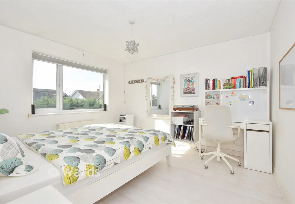 Bedroom 1 - Larch Crescent, Tonbridge, Kent - Wards of Kent