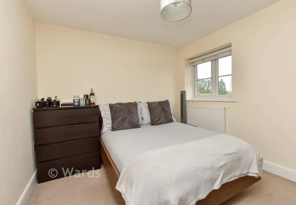 Bedroom 2 - Lawday Avenue, Eastchurch, Kent - Wards of Kent