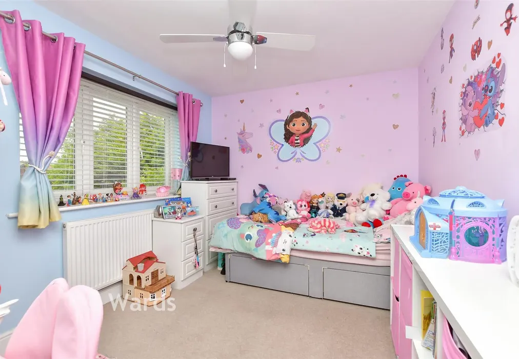 Bedroom 3 - Lawday Avenue, Eastchurch, Kent - Wards of Kent